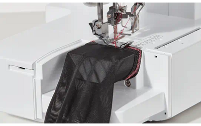CV3550 Coverstitch Offer price £599.00