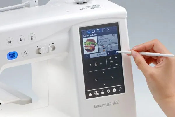 Janome MC1000 Sewing and Embroide machine